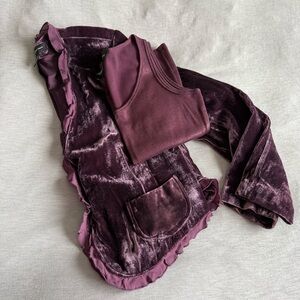 LIKE NEW INC International Concepts Velvet Jacket and Tank Top Set
